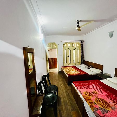 Inder Palace Barkot Exterior foto